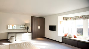 Photo 17- click for photo gallery